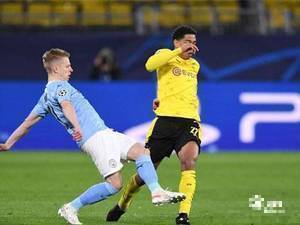 罗马诺报道，多特蒙德视中场球员贝林厄姆为非卖品