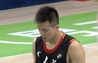 ?三节打卡！郭艾伦狂轰30+6+9+0失误 上演抢断一条龙暴扣