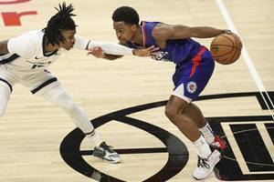 NBA记者：费雷尔与帕纳辛纳科斯签下的是一年合同 含NBA跳出条款