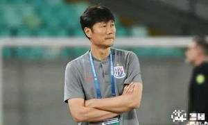毛毅军:曹赟定有伤谨慎上场,双方都有进球机会