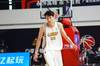 表现低迷！赵岩昊全场10投仅2中得到7分3篮板2助攻