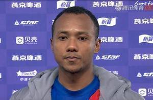 艾迪:上半场三个丢球打乱了战术部署 次回合争取把失分追回来