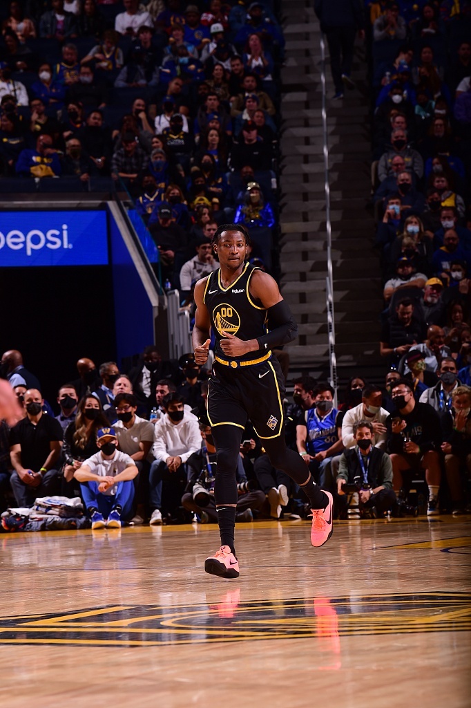 科尔：库明加把德罗赞防得很好 他盯着德罗赞不放