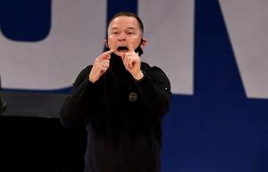 马龙谈结束6连败：坚信我们是支出色的球队 赢球是非常棒的止痛药