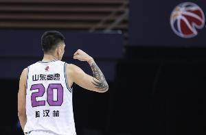 鲁媒：山东男篮近日召开总结会 陶汉林出任球队队长