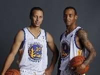 埃利斯：之前一直觉得库里会成为伟大球员 他现在是NBA的门面