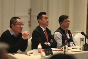 浙江总经理：成功仅仅是开始，继续用辛勤工作收获足球的美丽