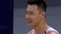 阿联周鹏吐槽裁判： &ldquo;不要跟他们讲职业&rdquo; &ldquo;我眼睛被打还在笑&rdquo;