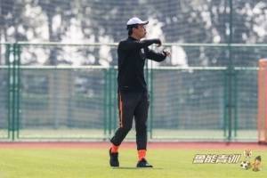 泰国泼水节增加泰山亚冠防疫难度 泰山U21主帅：首要困难是疫情