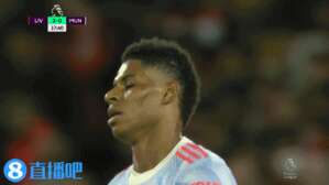 半场-迪亚斯闪电破门萨拉赫传射 利物浦2-0曼联