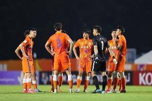 亚足联盛赞泰山队：钢铁般防线坚韧不拔 门将曹政完全不可战胜