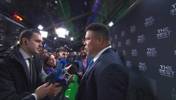 ?不会踢球的那个胖子又来了！罗纳尔多出席FIFA年度颁奖典礼